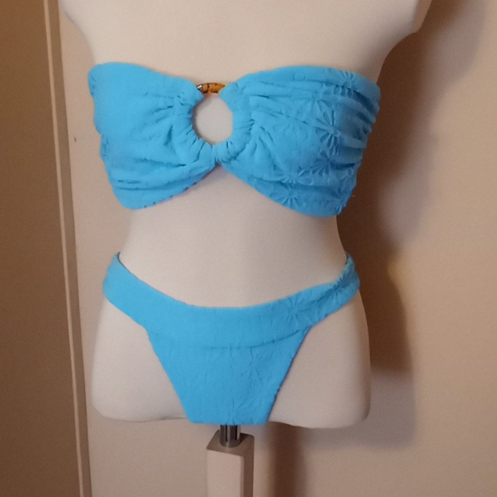 New KB Kinis floral binki
